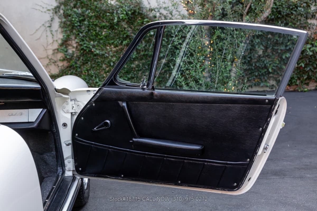 1966 Porsche 912 Coupe 5-Speed thumbnail 16