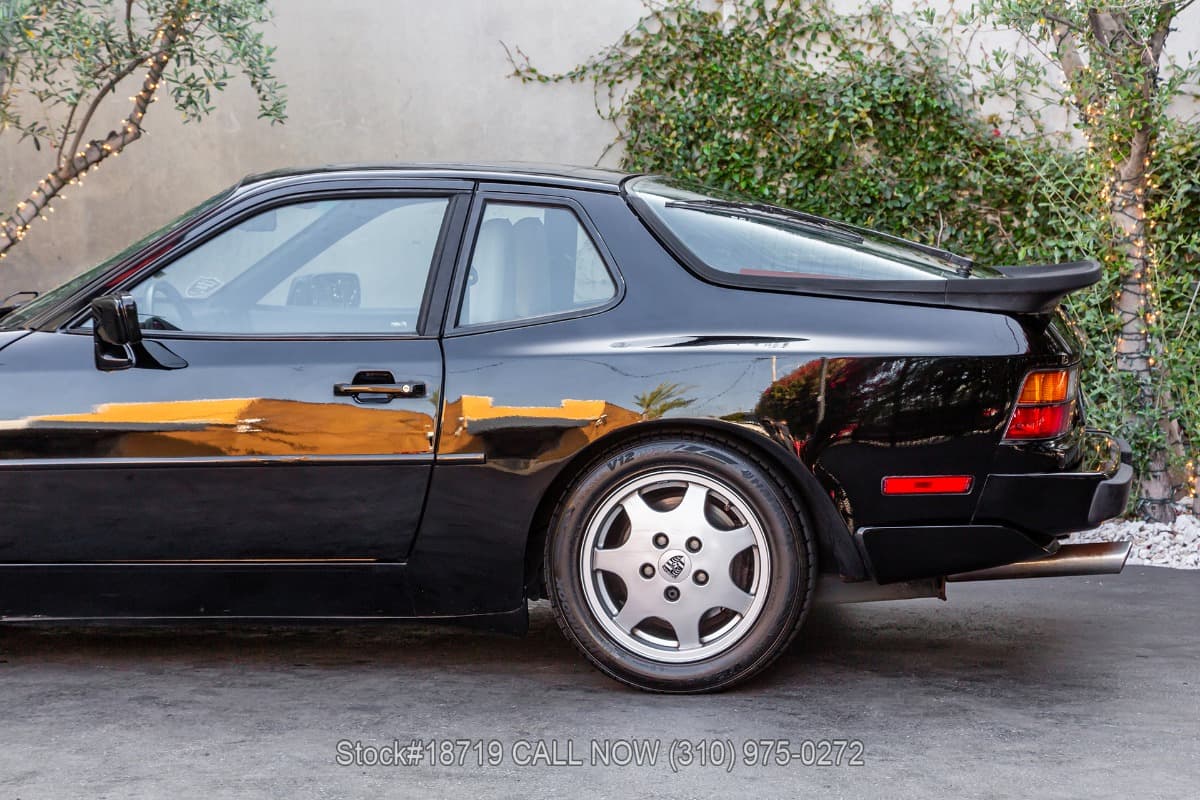 1990 Porsche 944 S2 Coupe 5-Speed thumbnail 9
