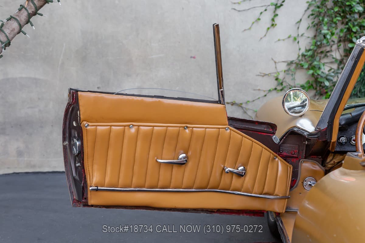 1962 Jaguar XKE Series I Roadster thumbnail 13