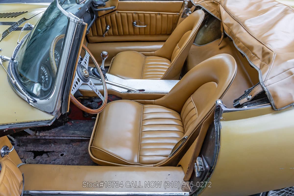 1962 Jaguar XKE Series I Roadster thumbnail 14