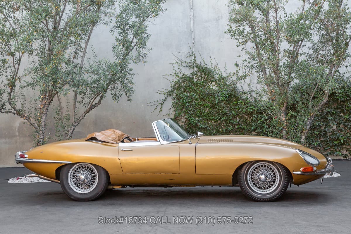 1962 Jaguar XKE Series I Roadster thumbnail 3