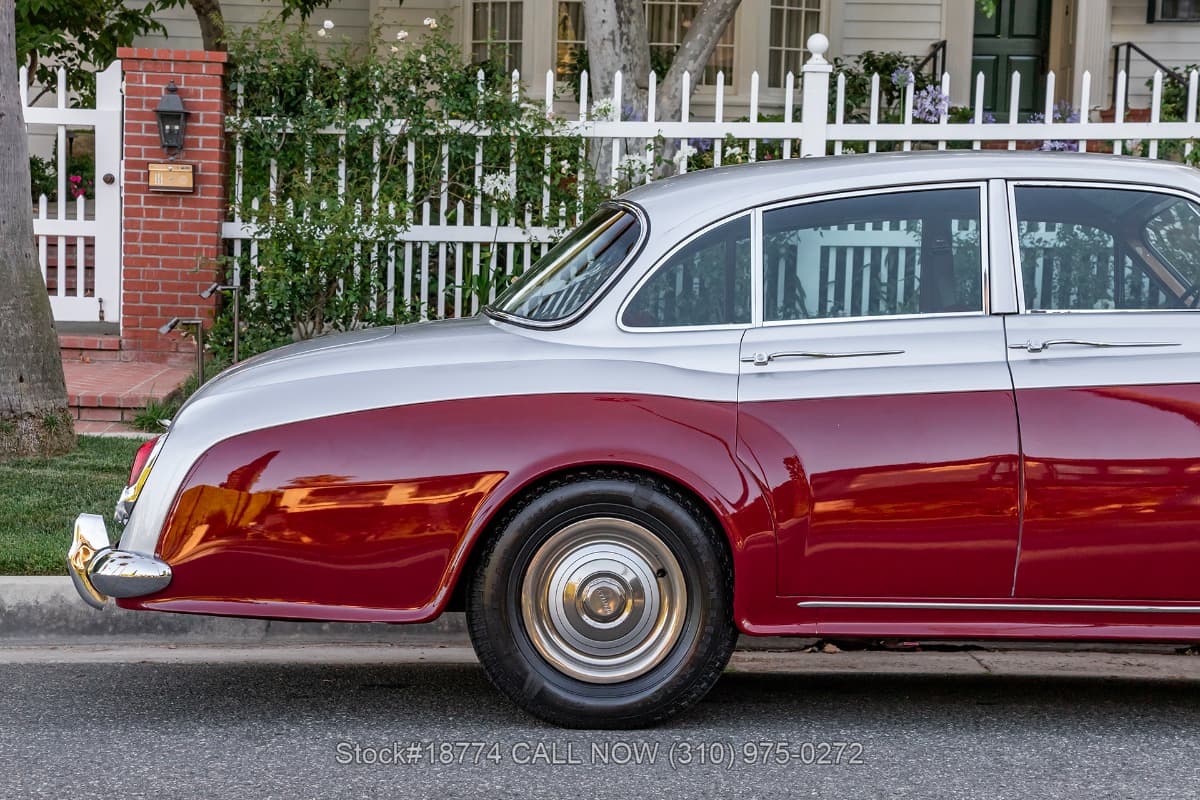 1960 Bentley S2 Continental Sport Saloon Left-Hand-Drive by James Young thumbnail 7