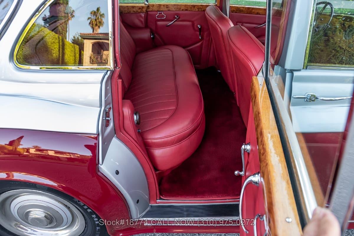 1960 Bentley S2 Continental Sport Saloon Left-Hand-Drive by James Young thumbnail 14