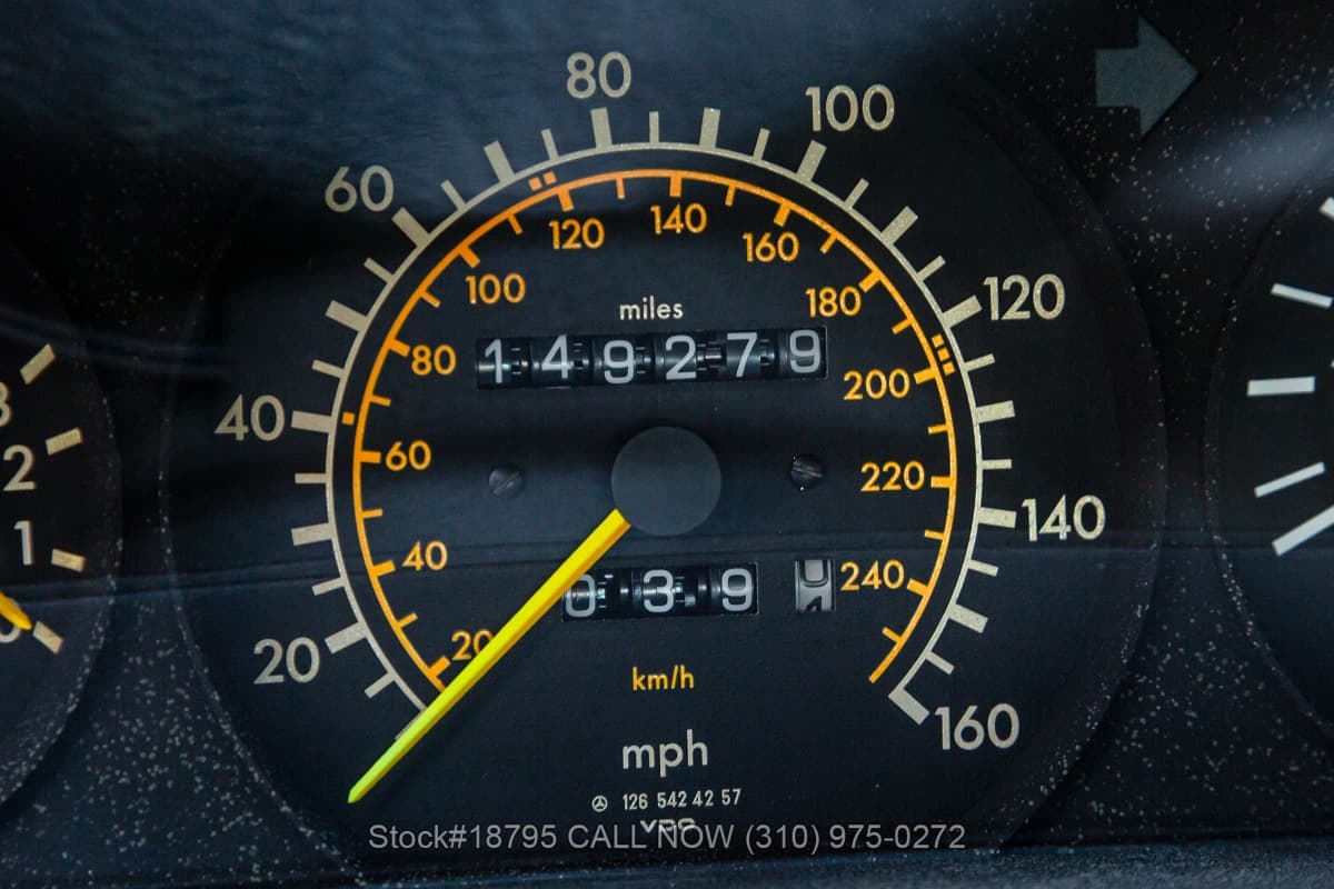 1987 Mercedes 420SEL thumbnail 13