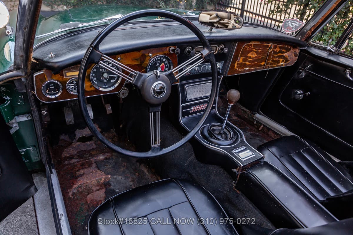 1966 Austin-Healey 3000 BJ8 Mk III Convertible Sports Car thumbnail 16