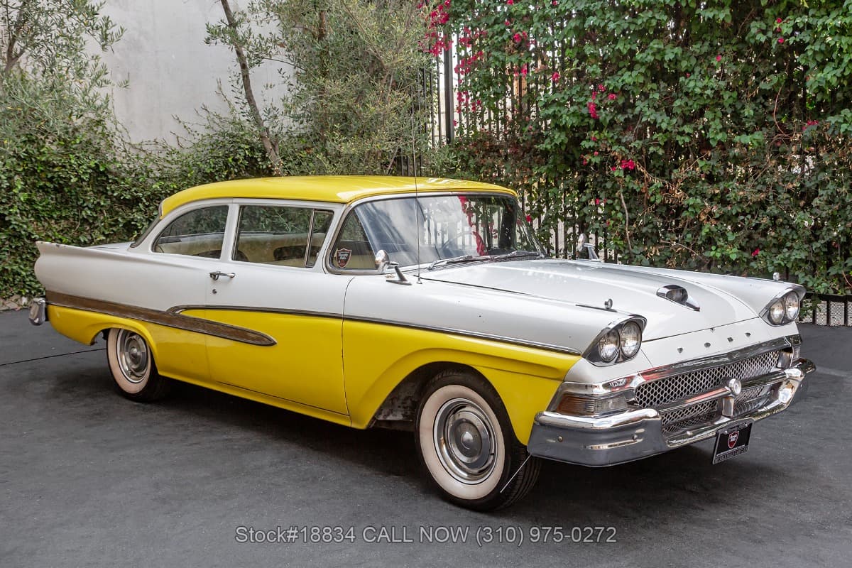 1958 Ford Fairlane Coupe thumbnail 3