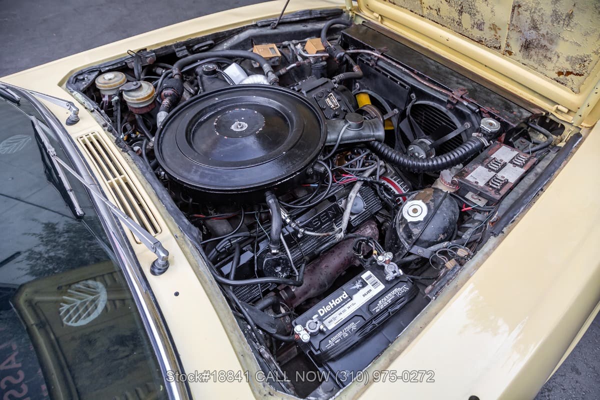 1975 Jensen Interceptor Mk III thumbnail 24