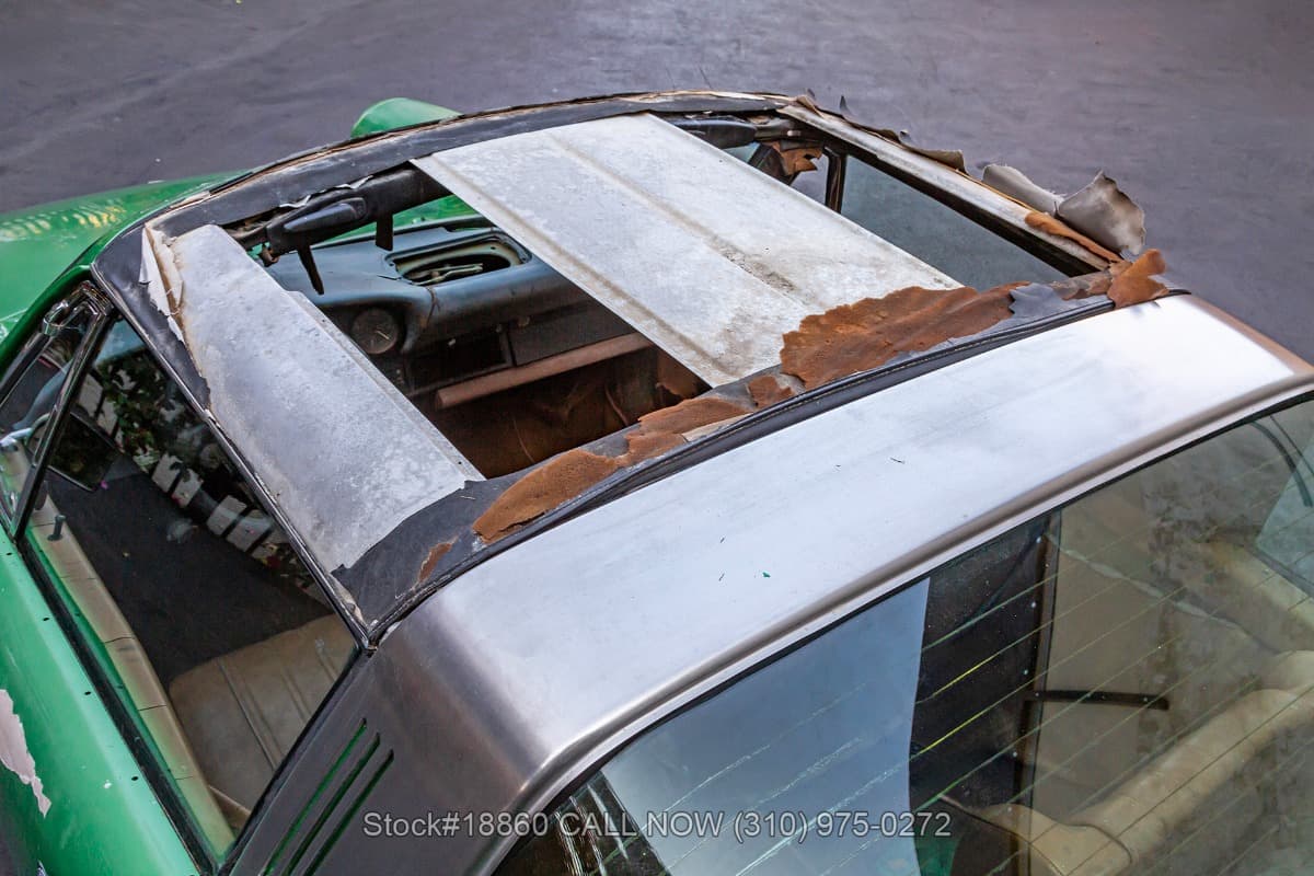 1975 Porsche 911S Targa thumbnail 9