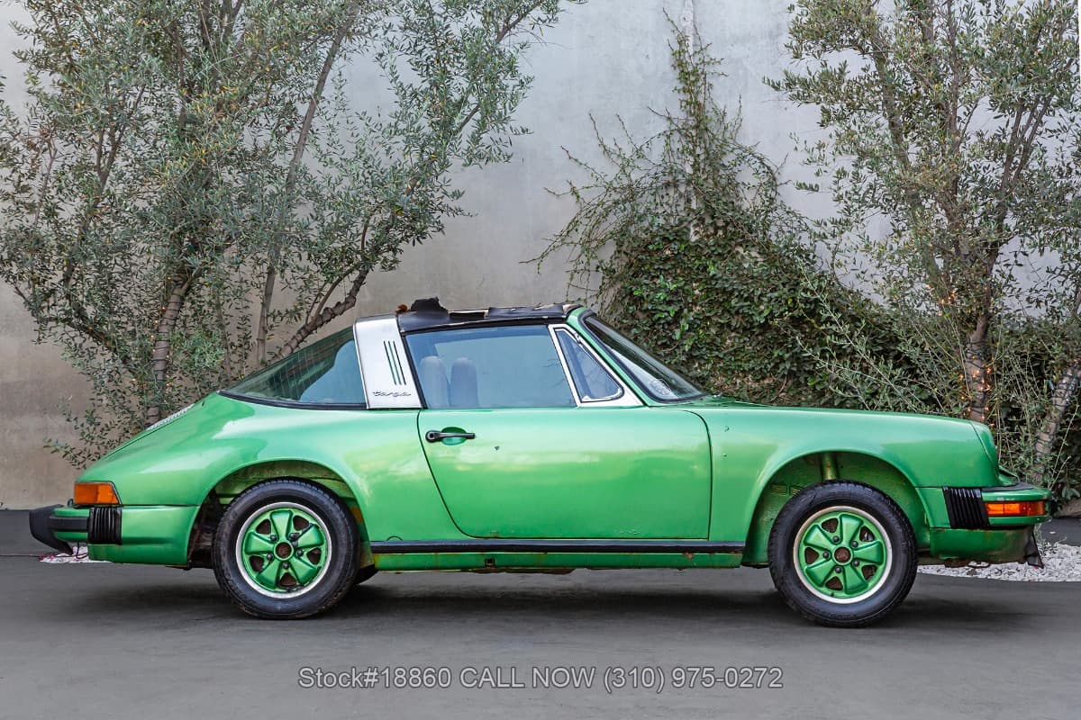 1975 Porsche 911S Targa thumbnail 4