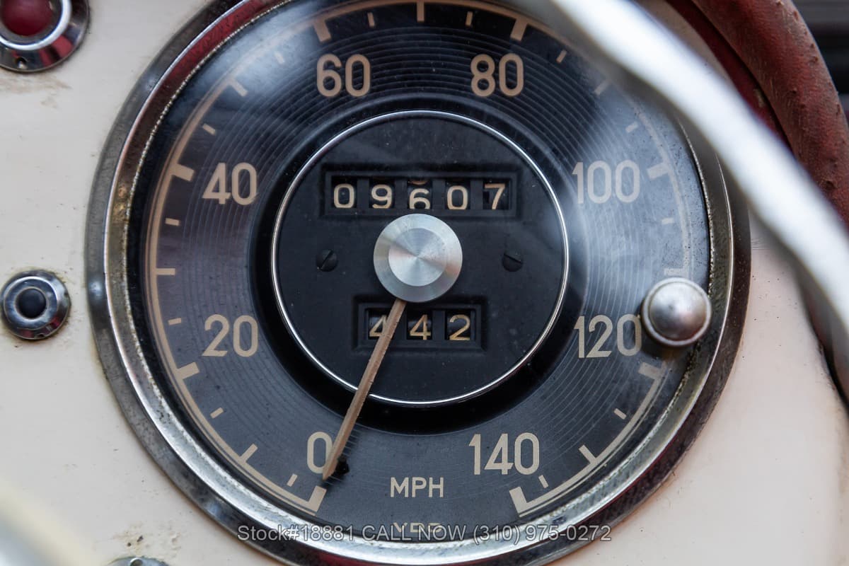 1957 Mercedes 190SL thumbnail 16