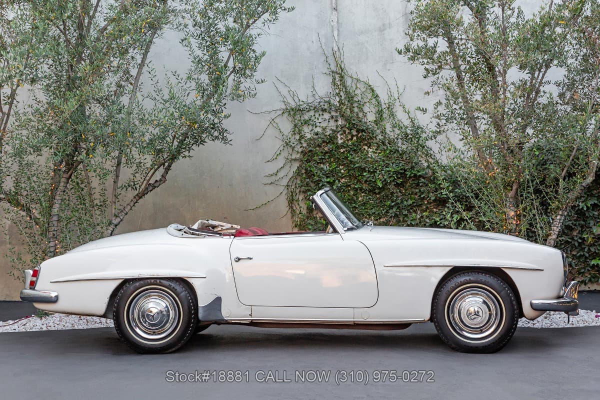 1957 Mercedes 190SL thumbnail 3