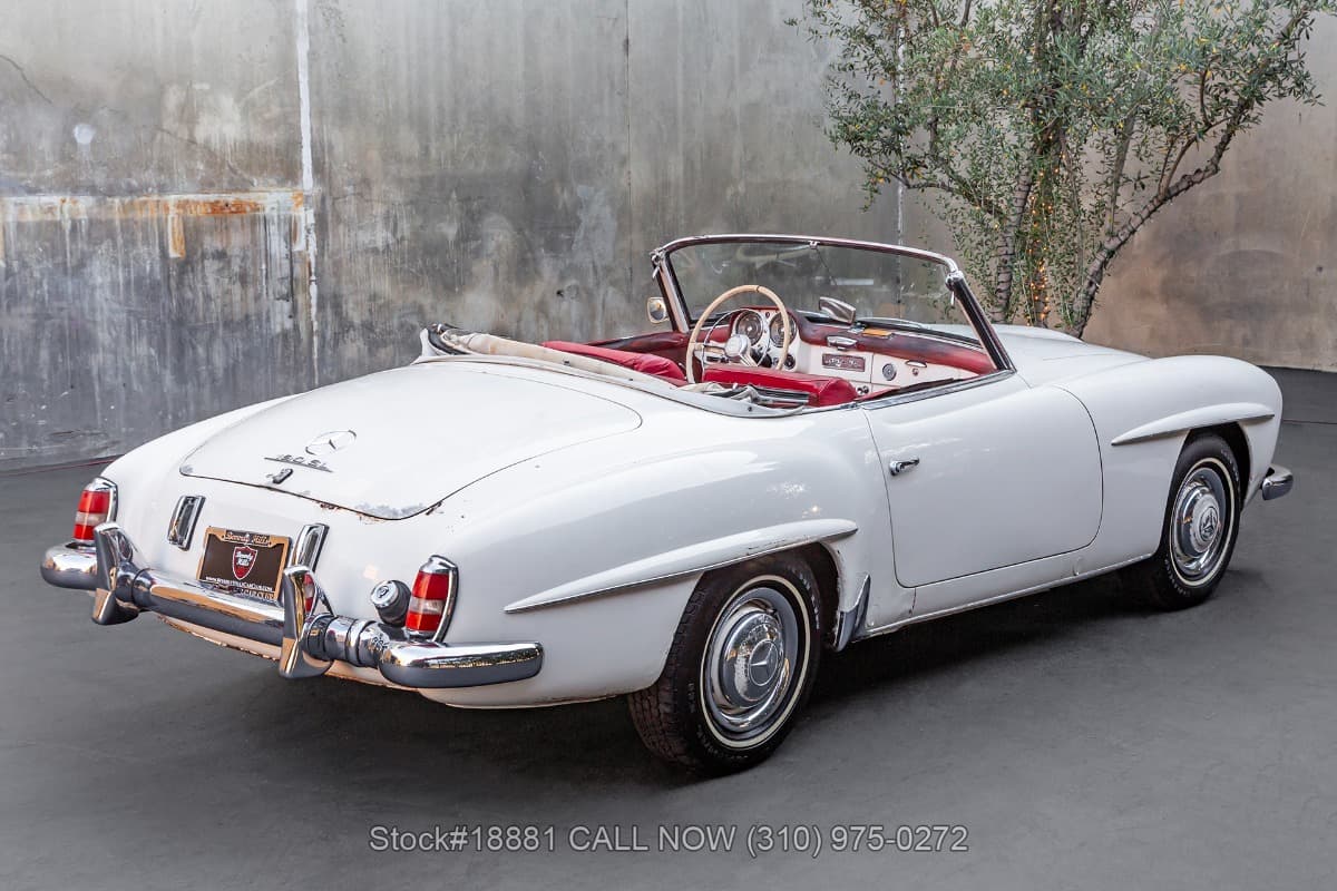 1957 Mercedes 190SL thumbnail 4