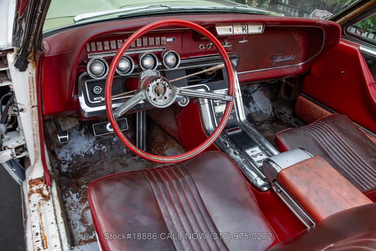 1965 Ford Thunderbird Convertible thumbnail 14