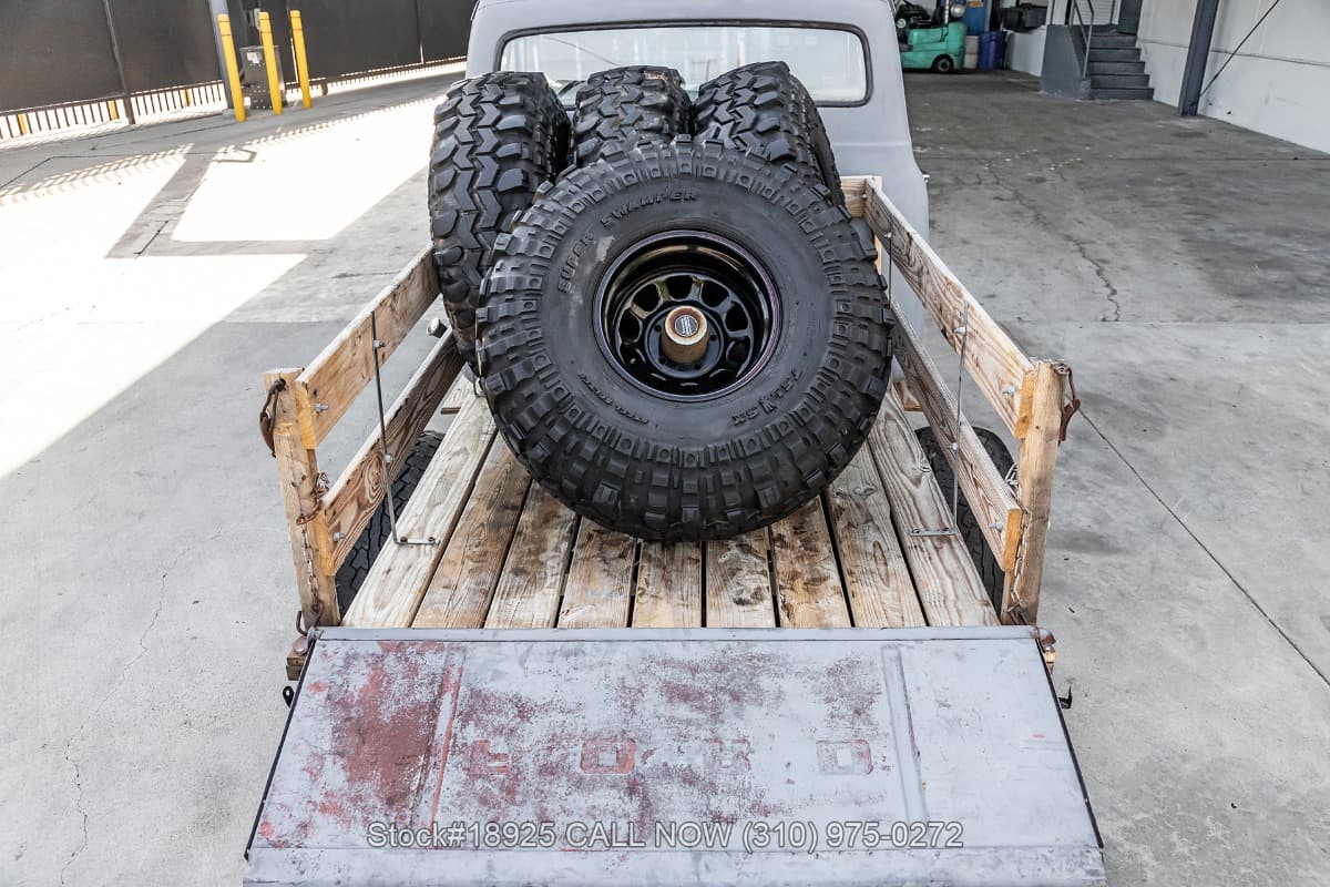 1955 Ford F-250 Pickup thumbnail 18