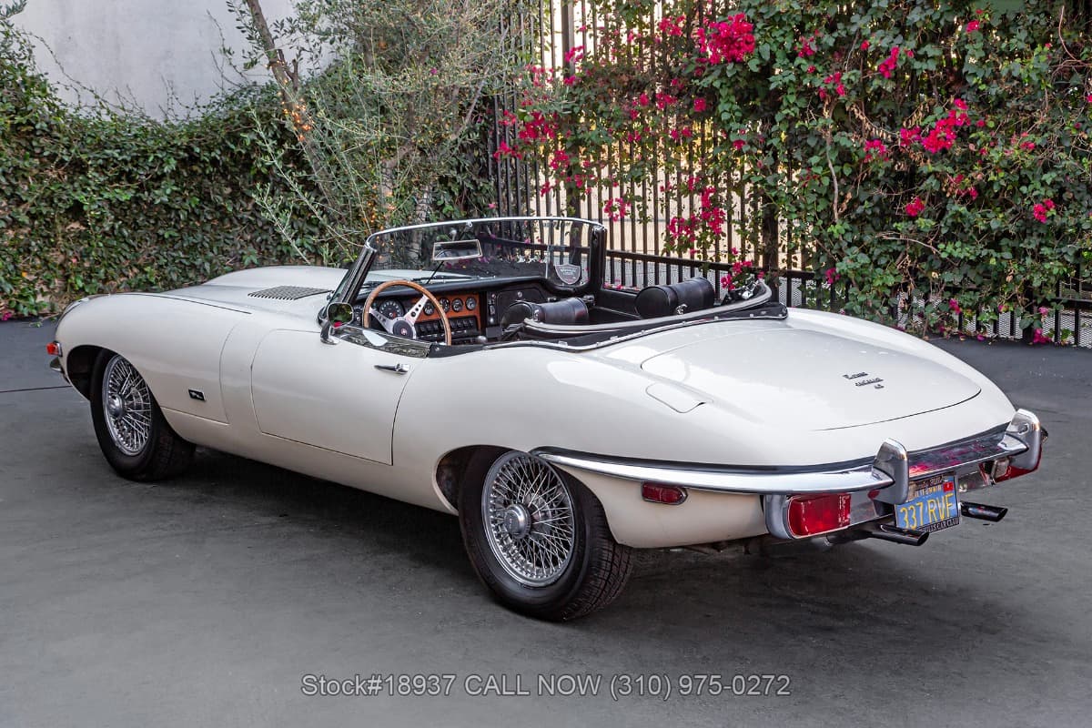 1971 Jaguar XKE Series II Roadster thumbnail 5