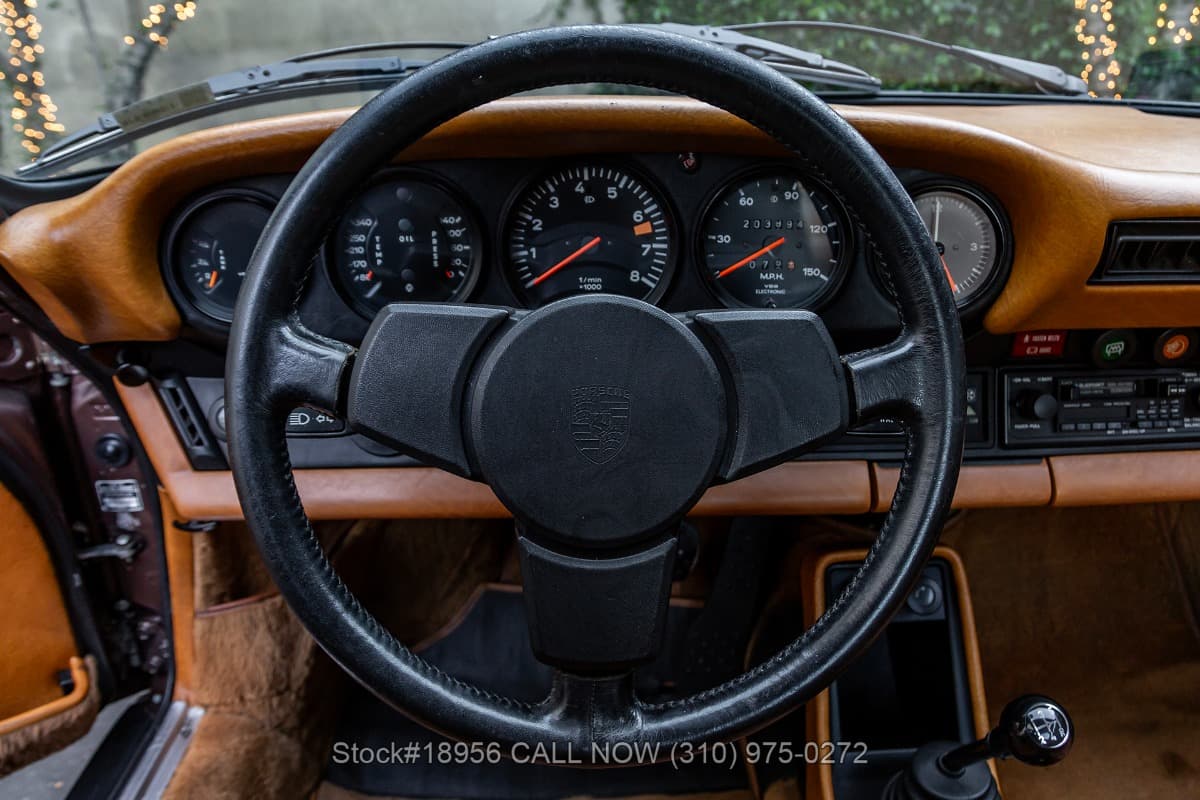 1977 Porsche 911S Coupe thumbnail 13