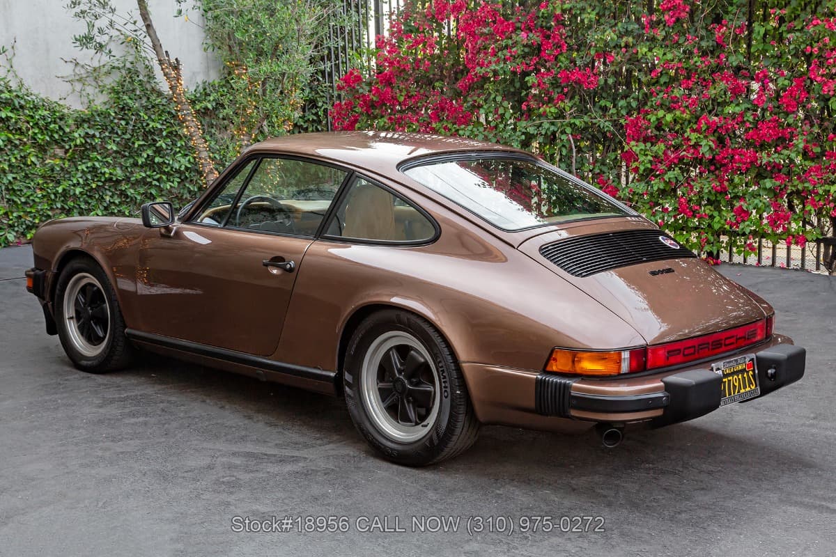 1977 Porsche 911S Coupe thumbnail 5