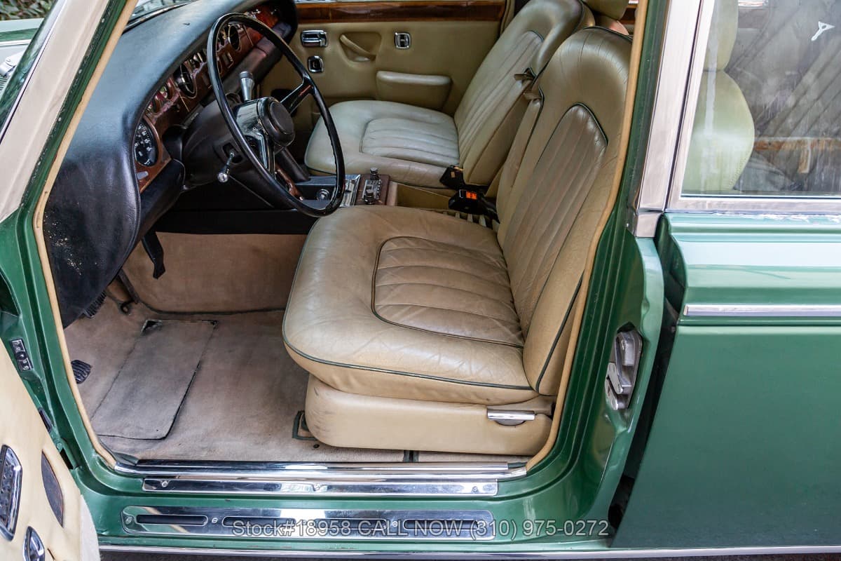 1975 Rolls-Royce Silver Shadow thumbnail 11
