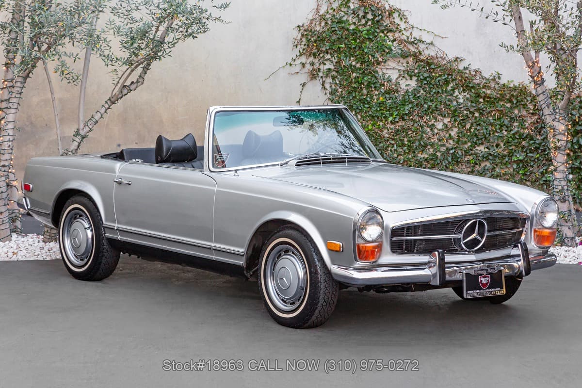 1971 Mercedes 280SL Pagoda