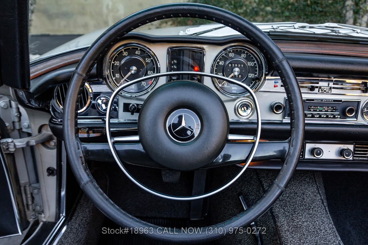 1971 Mercedes 280SL Pagoda thumbnail 9