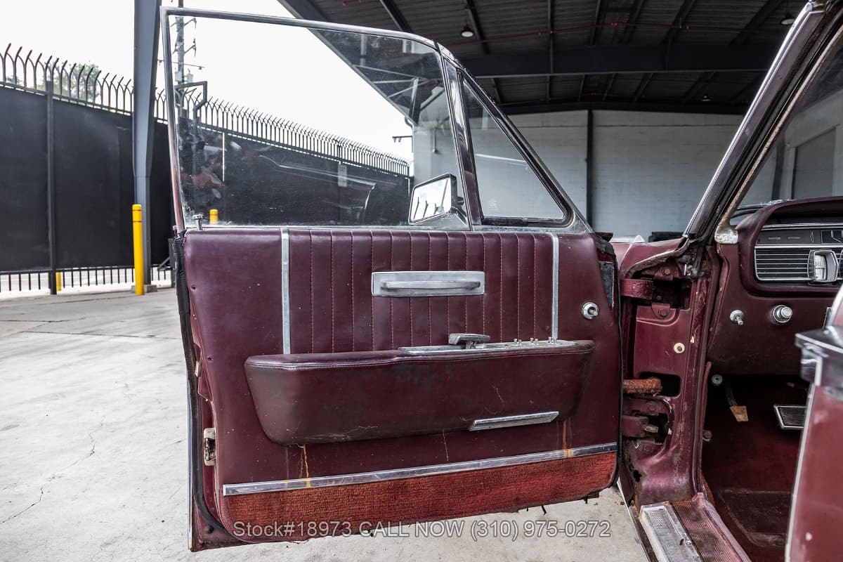 1965 Lincoln Continental Convertible thumbnail 14