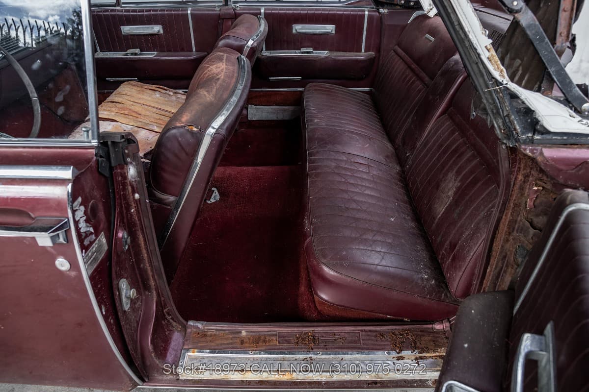 1965 Lincoln Continental Convertible thumbnail 16