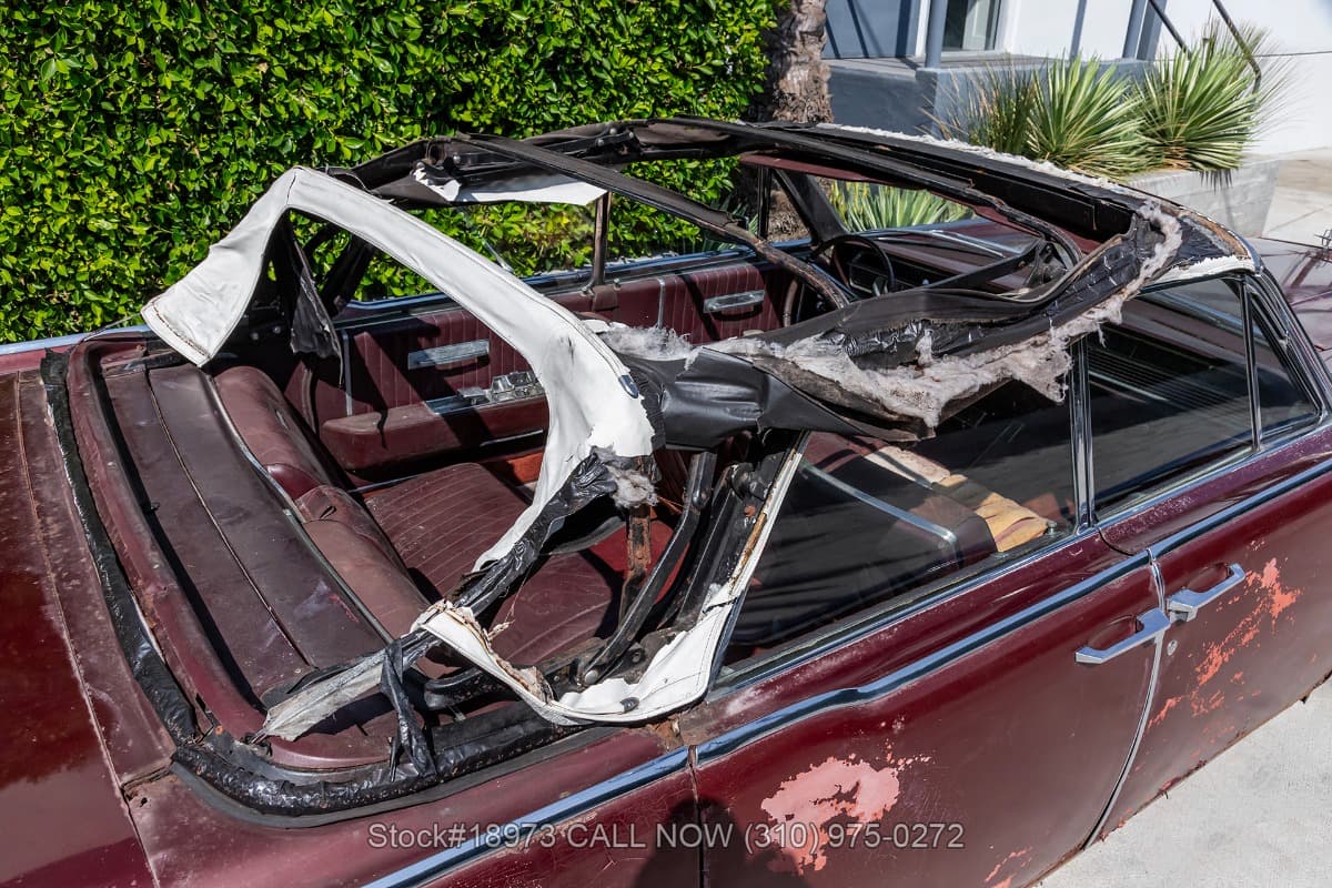 1965 Lincoln Continental Convertible thumbnail 8