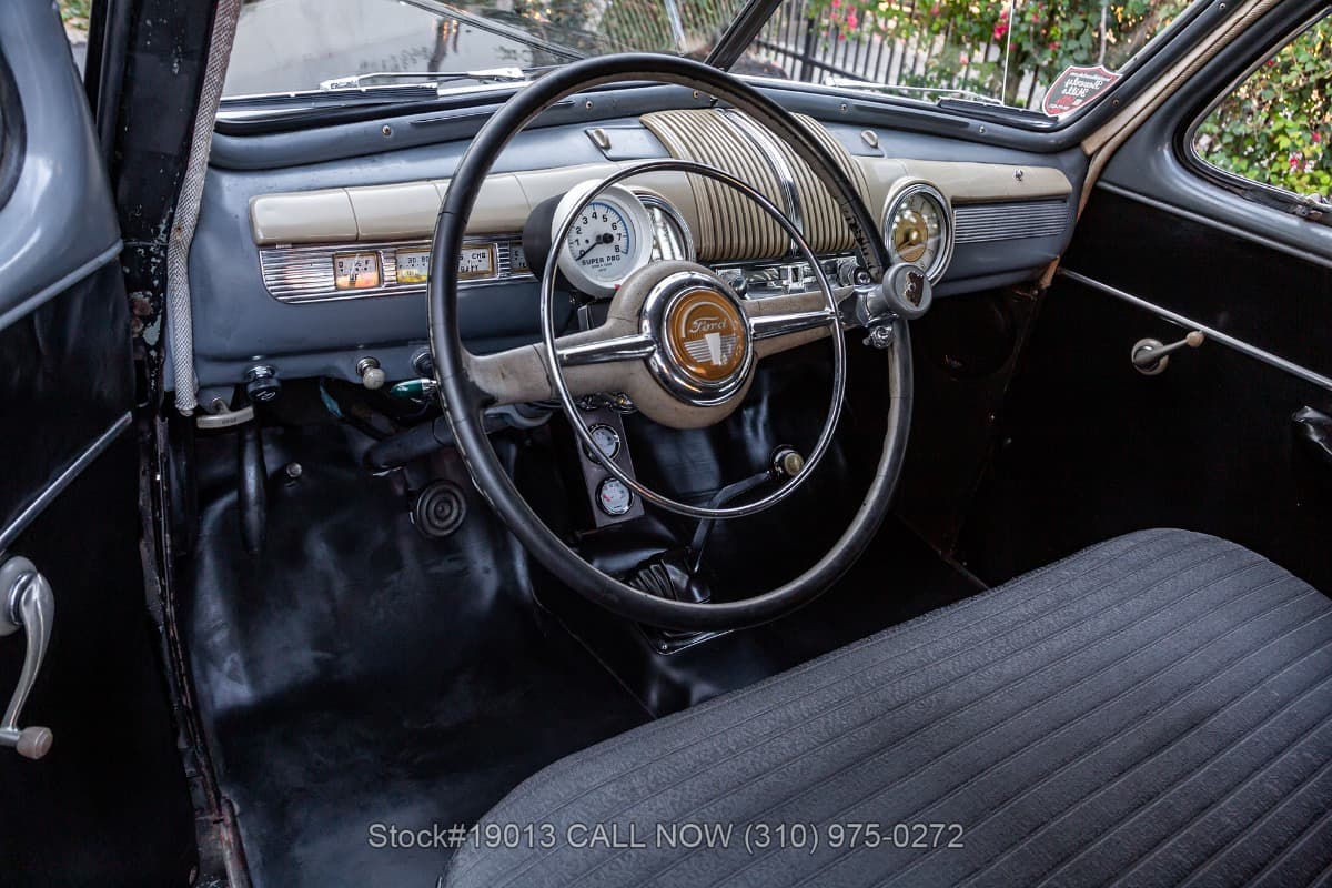1948 Ford Super Deluxe thumbnail 14