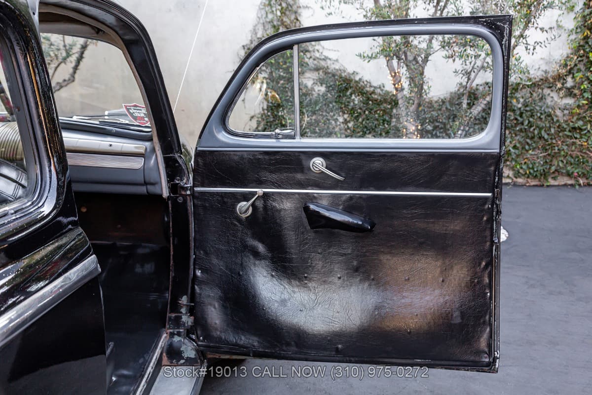 1948 Ford Super Deluxe thumbnail 19
