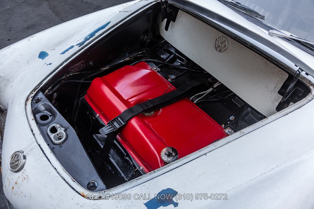 1968 Volkswagen Karmann Ghia Coupe thumbnail 20