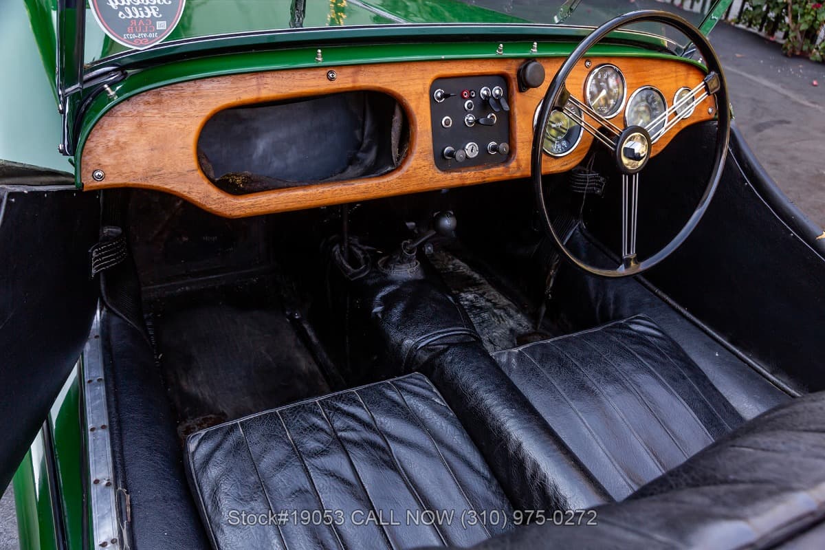 1967 Morgan 4/4 2-Seater Convertible Right-Hand-Drive thumbnail 15