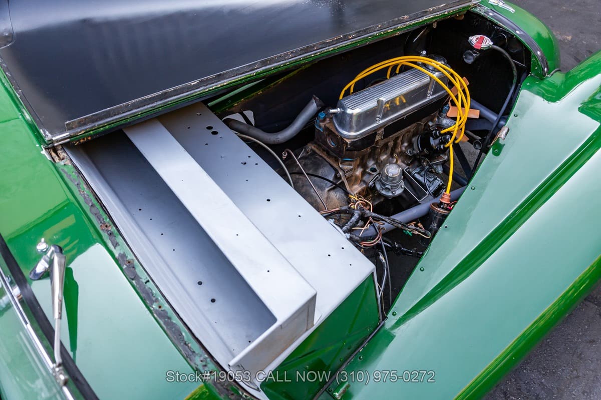 1967 Morgan 4/4 2-Seater Convertible Right-Hand-Drive thumbnail 26