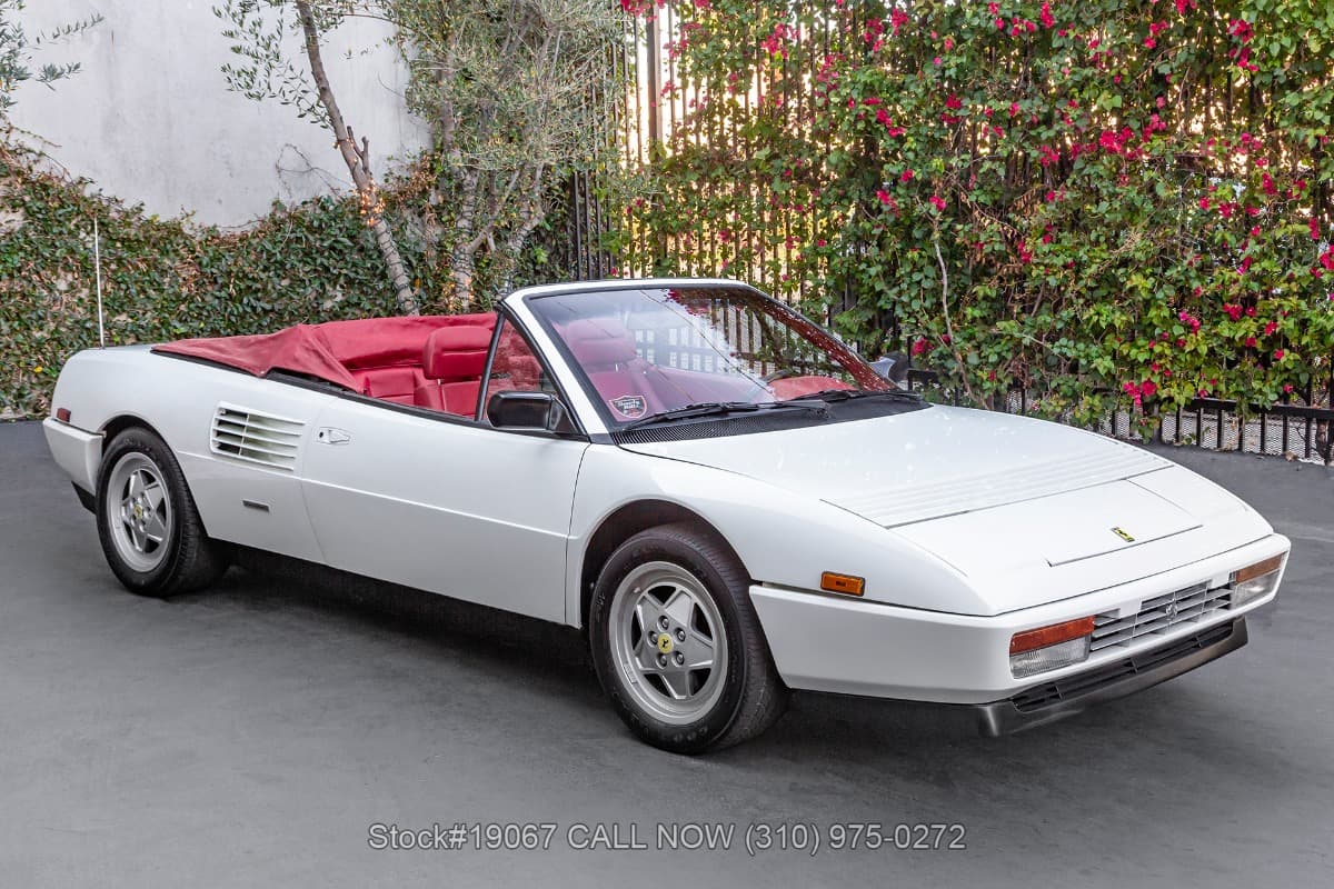 1990 Ferrari Mondial T Cabriolet thumbnail 3