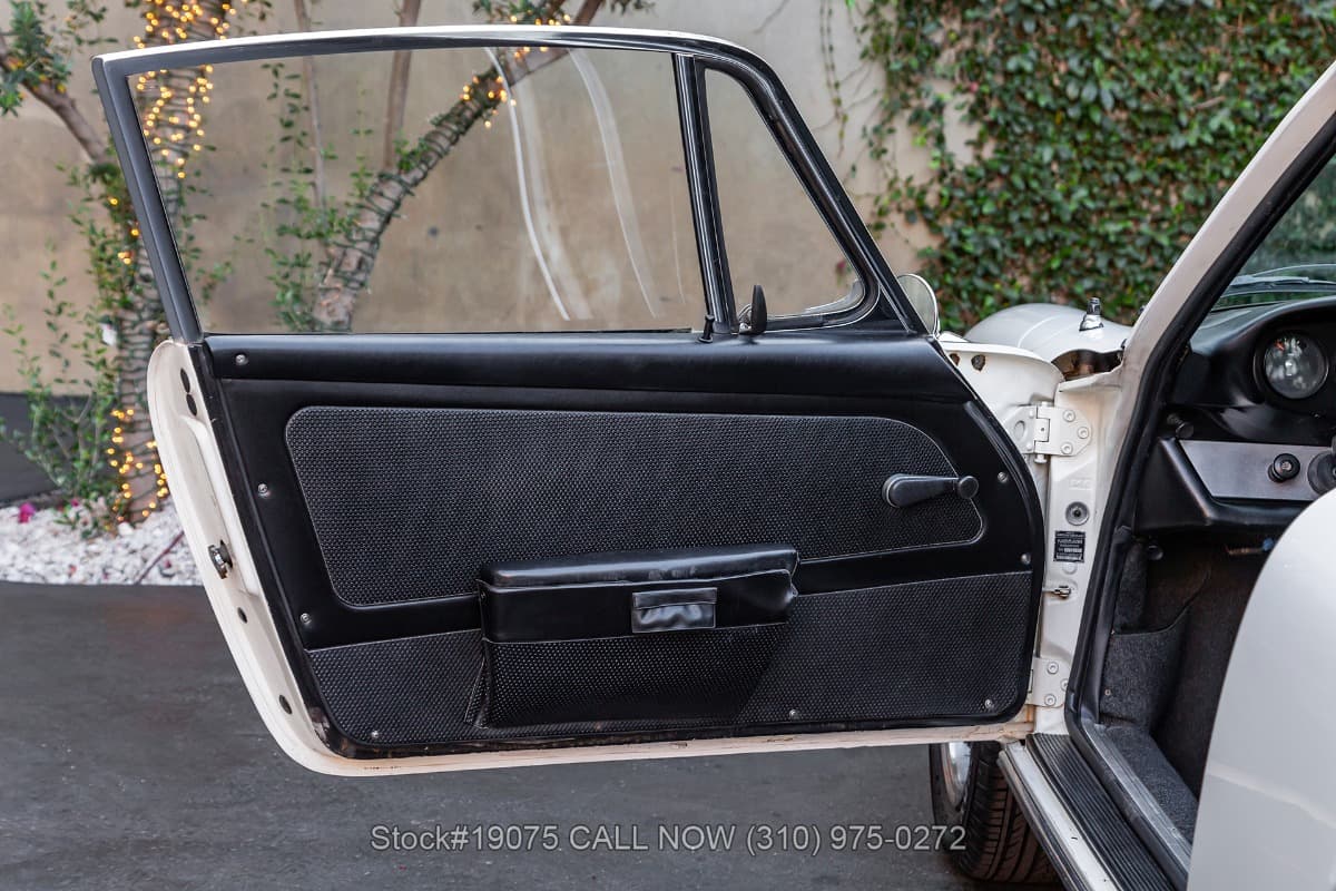 1968 Porsche 912 thumbnail 11