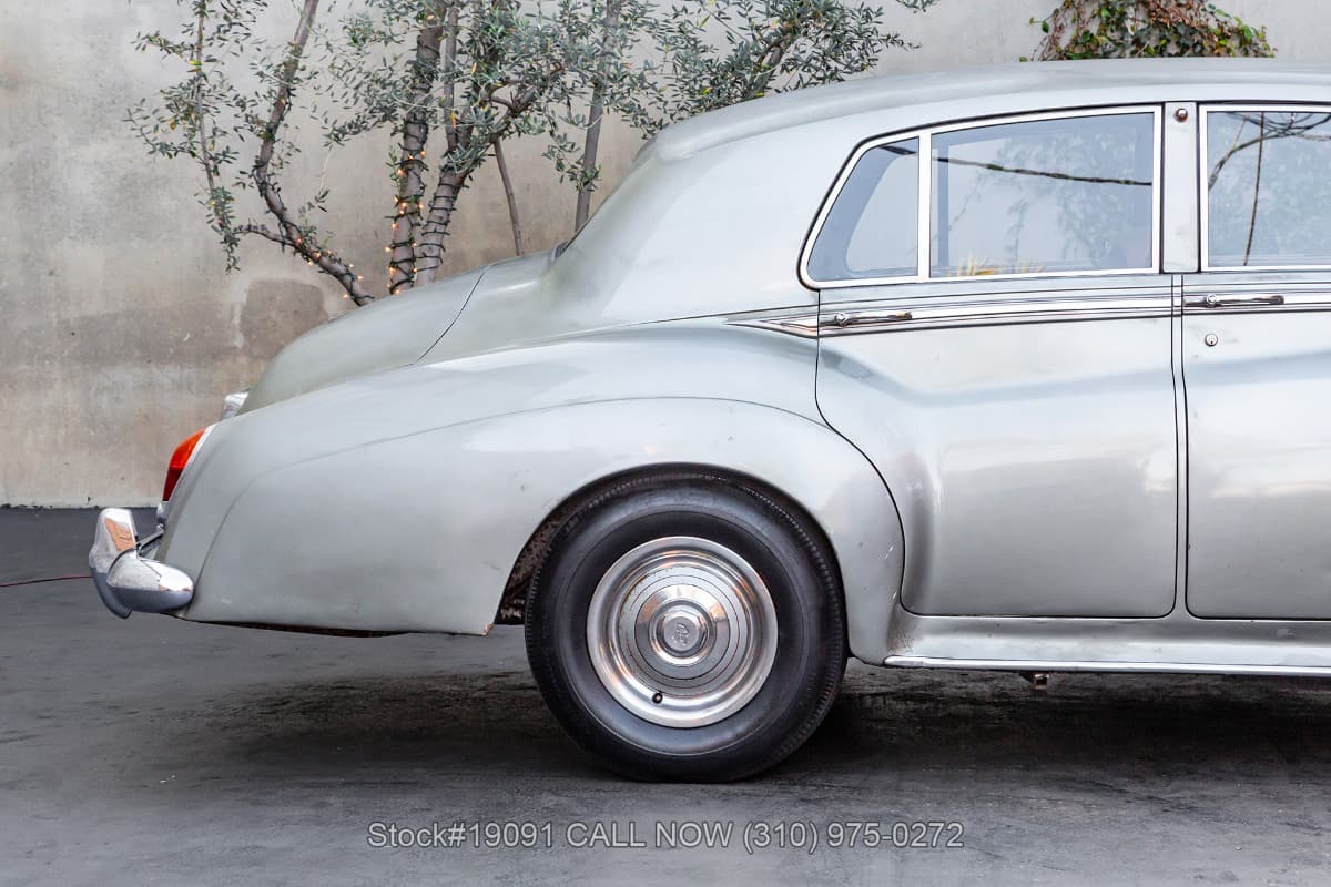 1965 Rolls-Royce Silver Cloud III Right-Hand-Drive thumbnail 7