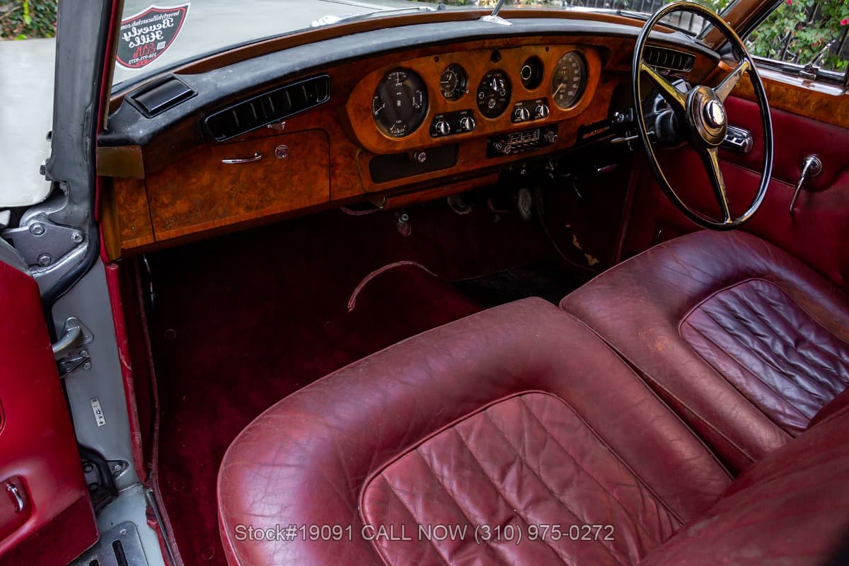 1965 Rolls-Royce Silver Cloud III Right-Hand-Drive thumbnail 10