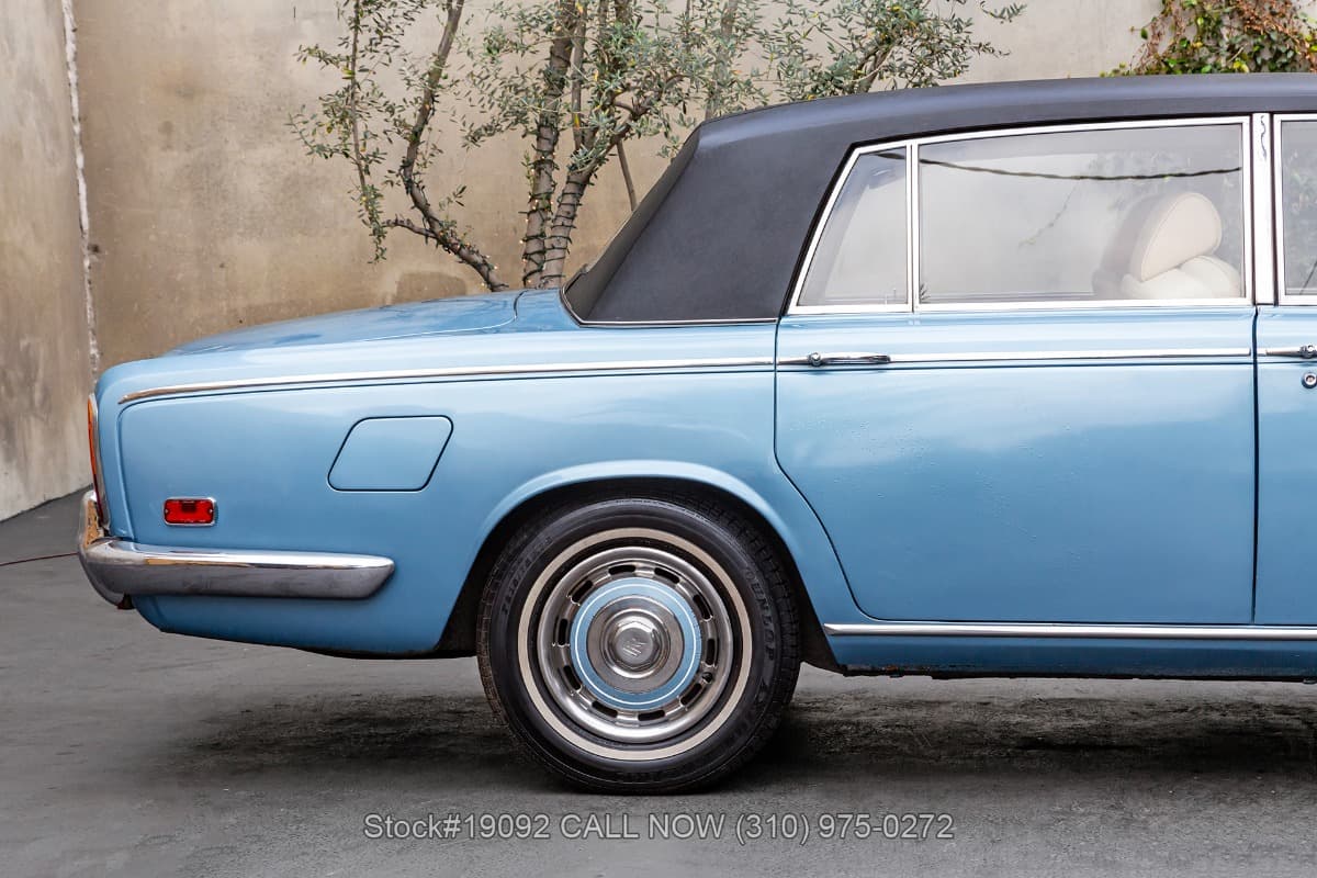 1971 Rolls-Royce Silver Shadow Long-Wheel-Base Right-Hand-Drive thumbnail 8