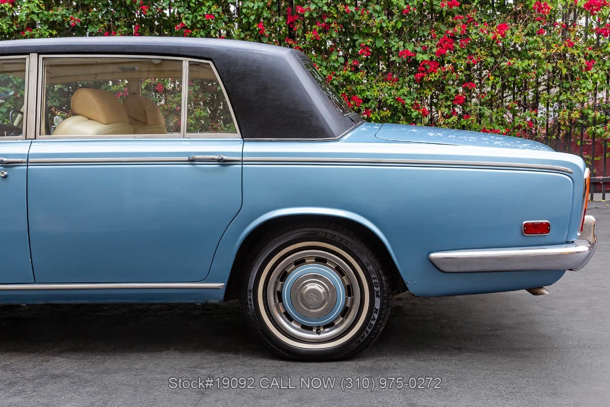 1971 Rolls-Royce Silver Shadow Long-Wheel-Base Right-Hand-Drive thumbnail 10