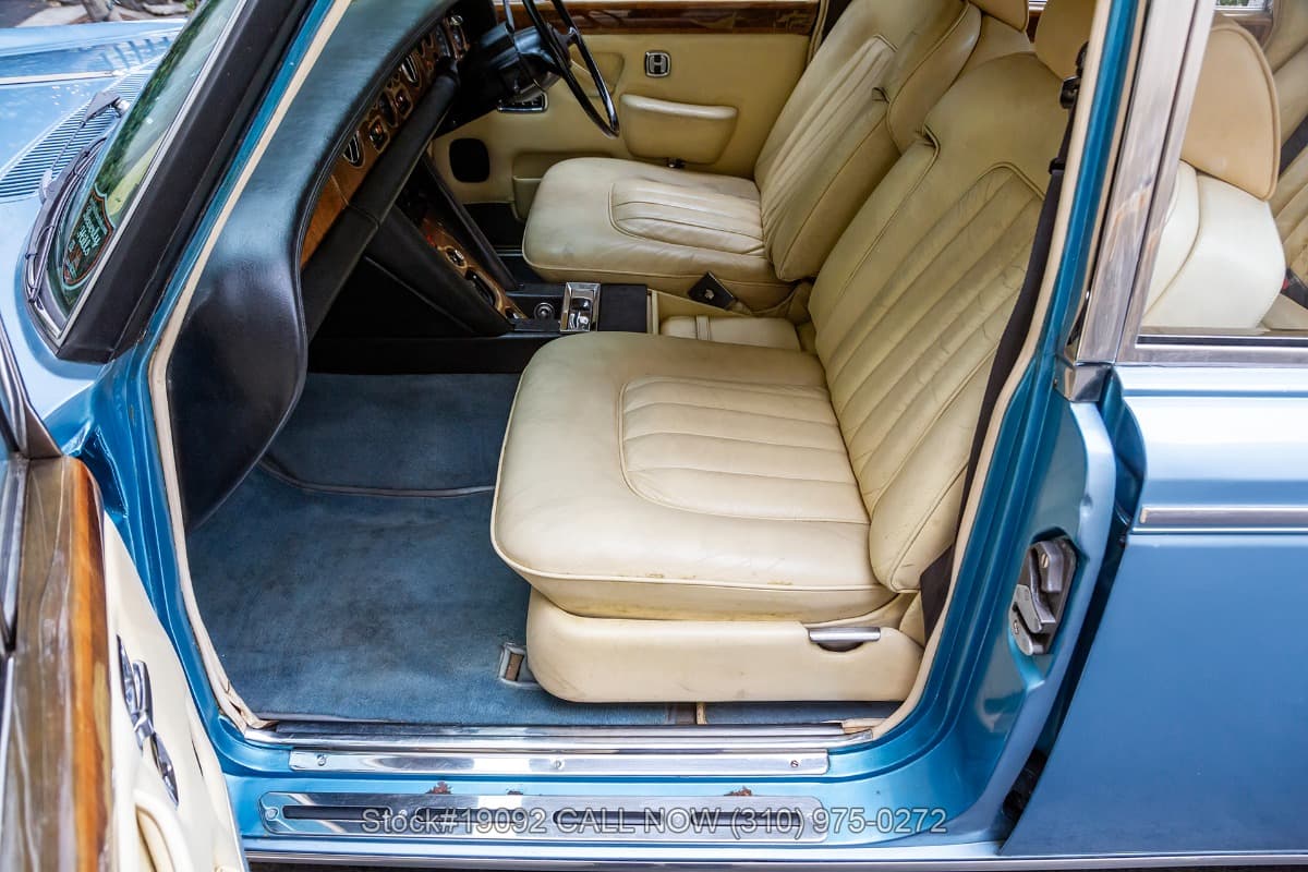 1971 Rolls-Royce Silver Shadow Long-Wheel-Base Right-Hand-Drive thumbnail 11