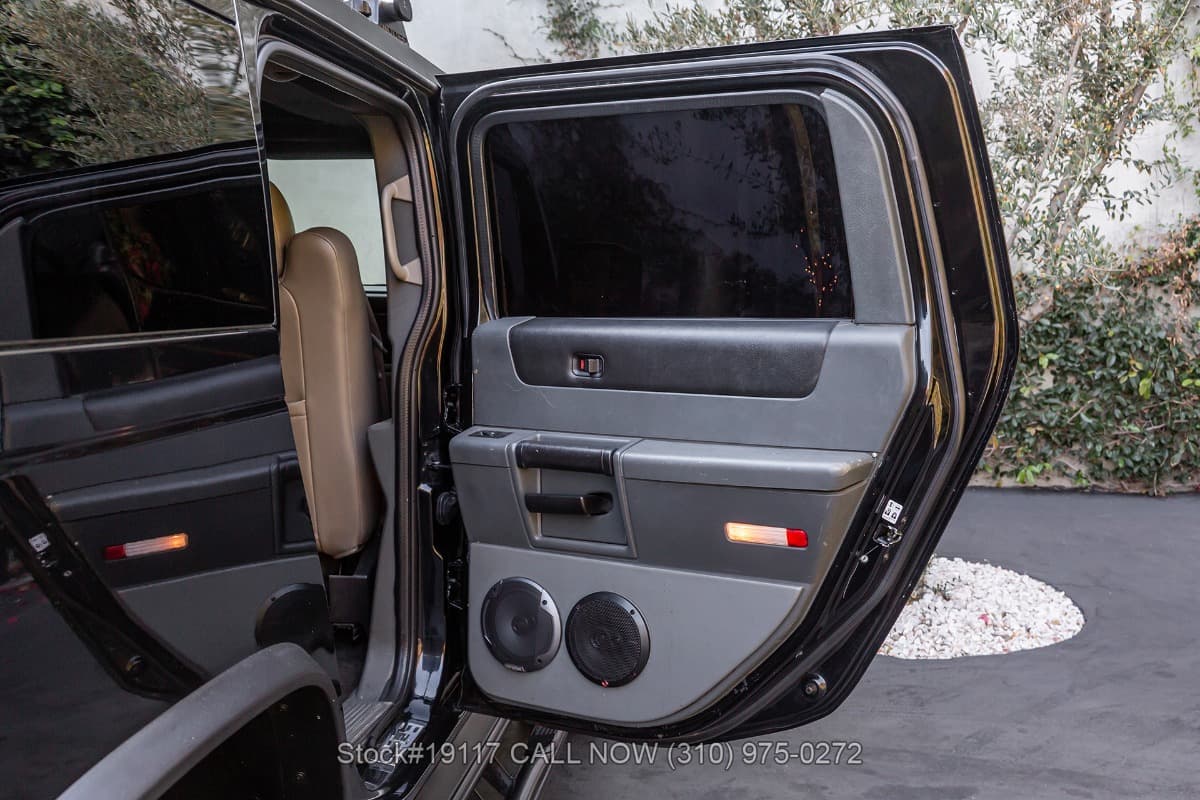 2003 Hummer H2 thumbnail 14