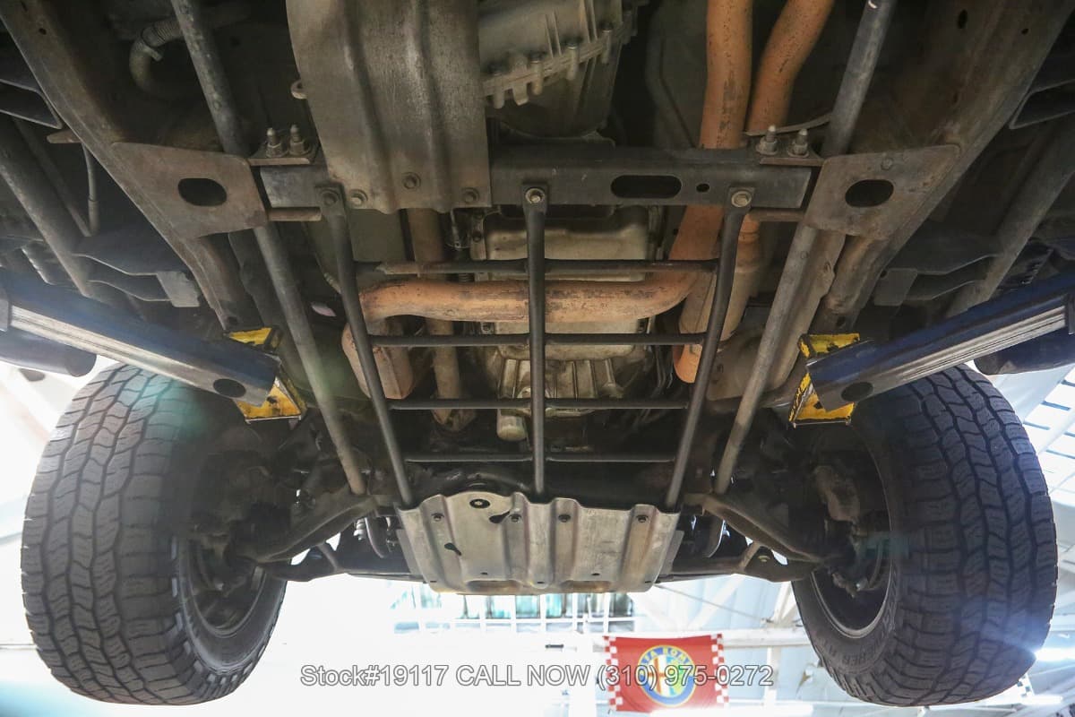 2003 Hummer H2 thumbnail 22