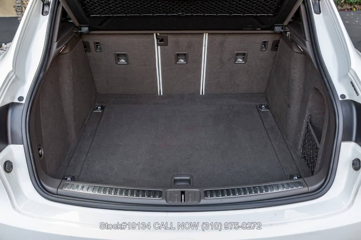 2015 Porsche Macan S thumbnail 19