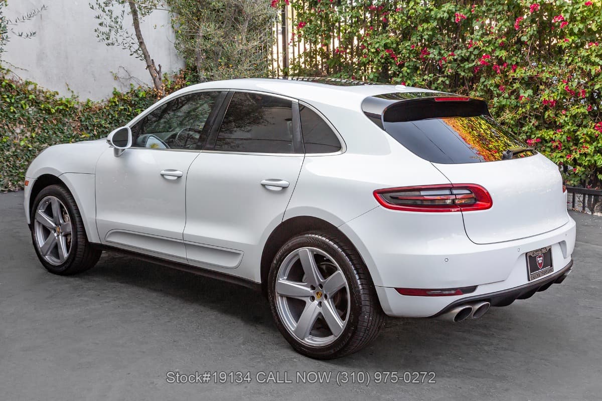 2015 Porsche Macan S thumbnail 5