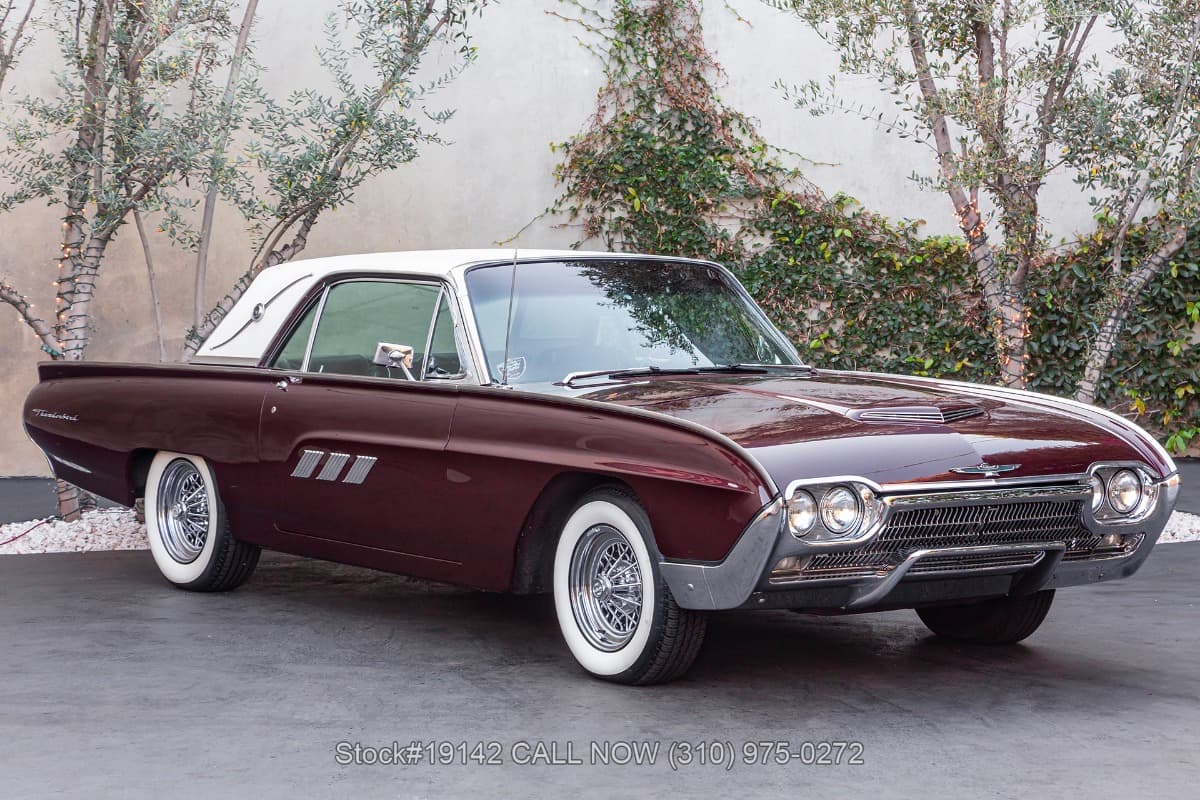 1963 Ford Thunderbird Landau — photo 1