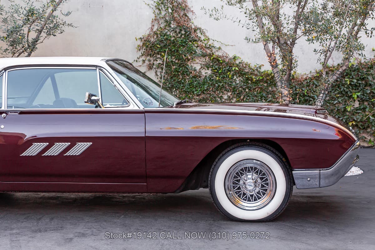 1963 Ford Thunderbird Landau thumbnail 8