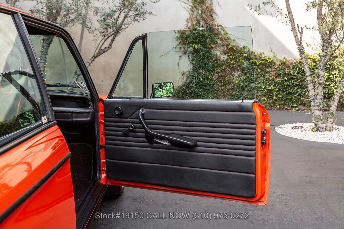 1976 BMW 2002 thumbnail 17