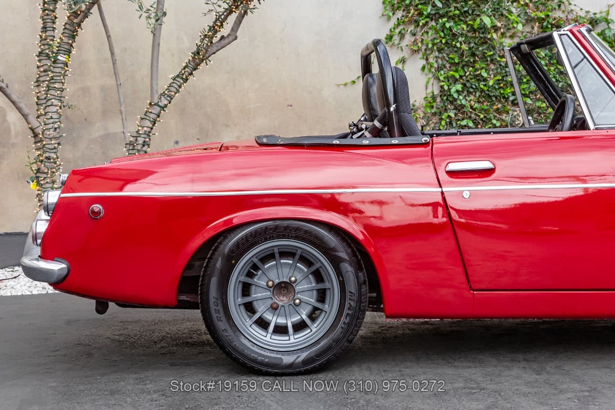 1969 Datsun 2000 Roadster Restomod thumbnail 12