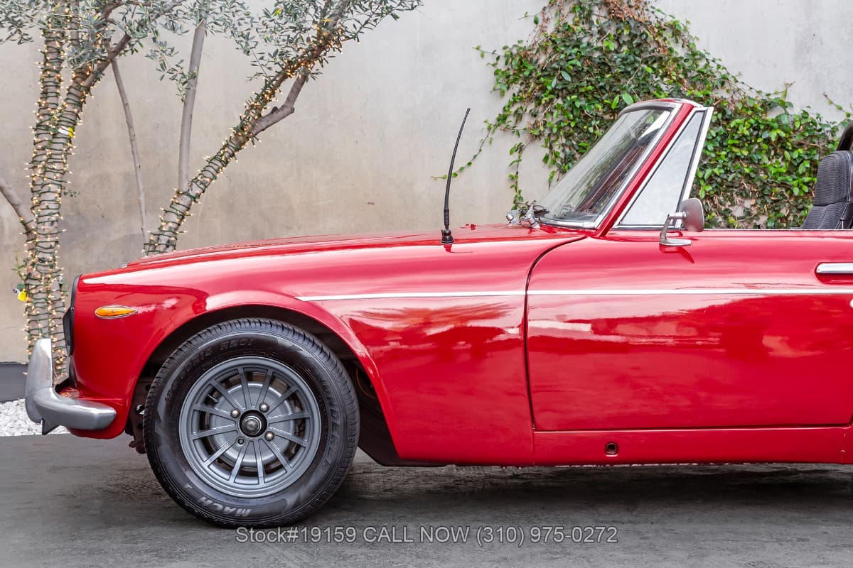1969 Datsun 2000 Roadster Restomod thumbnail 13