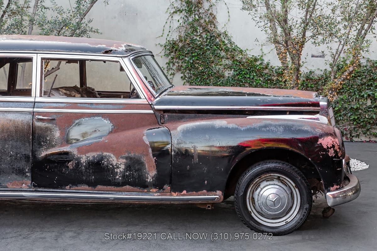 1952 Mercedes 300B Adenauer thumbnail 9