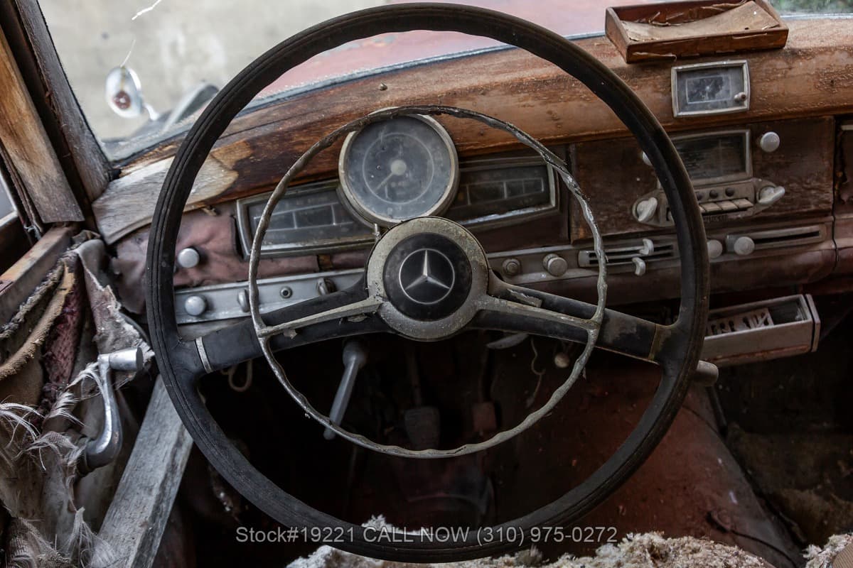 1952 Mercedes 300B Adenauer thumbnail 15